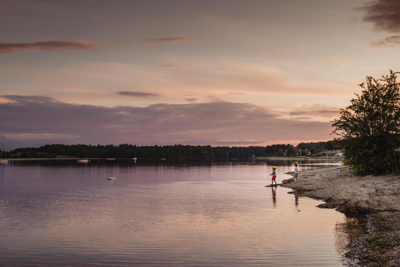 Golden Lakes Village Ardennes Boussu-lez-Walcourt エクステリア 写真