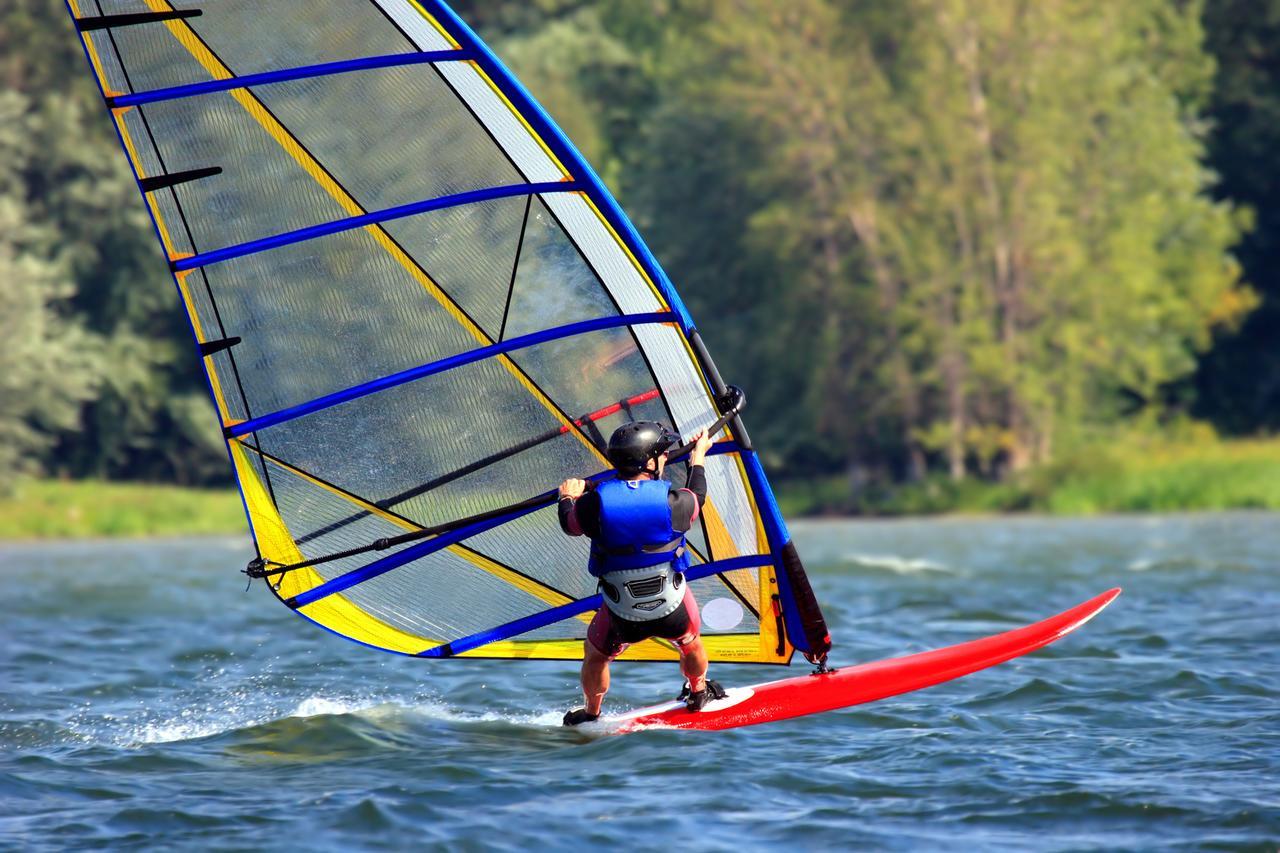 Golden Lakes Village Ardennes Boussu-lez-Walcourt エクステリア 写真