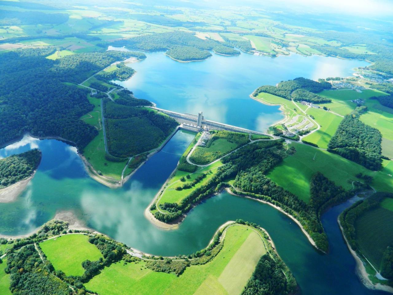 Golden Lakes Village Ardennes Boussu-lez-Walcourt エクステリア 写真